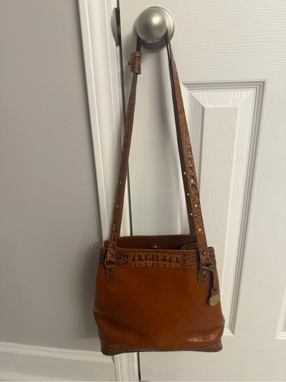 Brahmin Tan Leather Shoulder Bag with Textured Straps